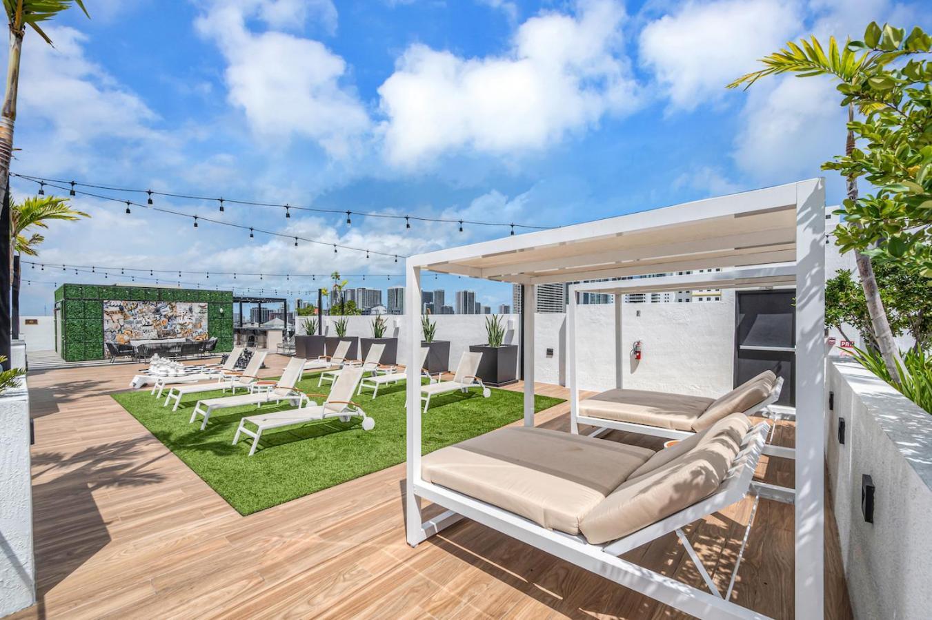 Modern Unit In The Heart Of Downtown Miami With Free Parking Apartment Exterior photo