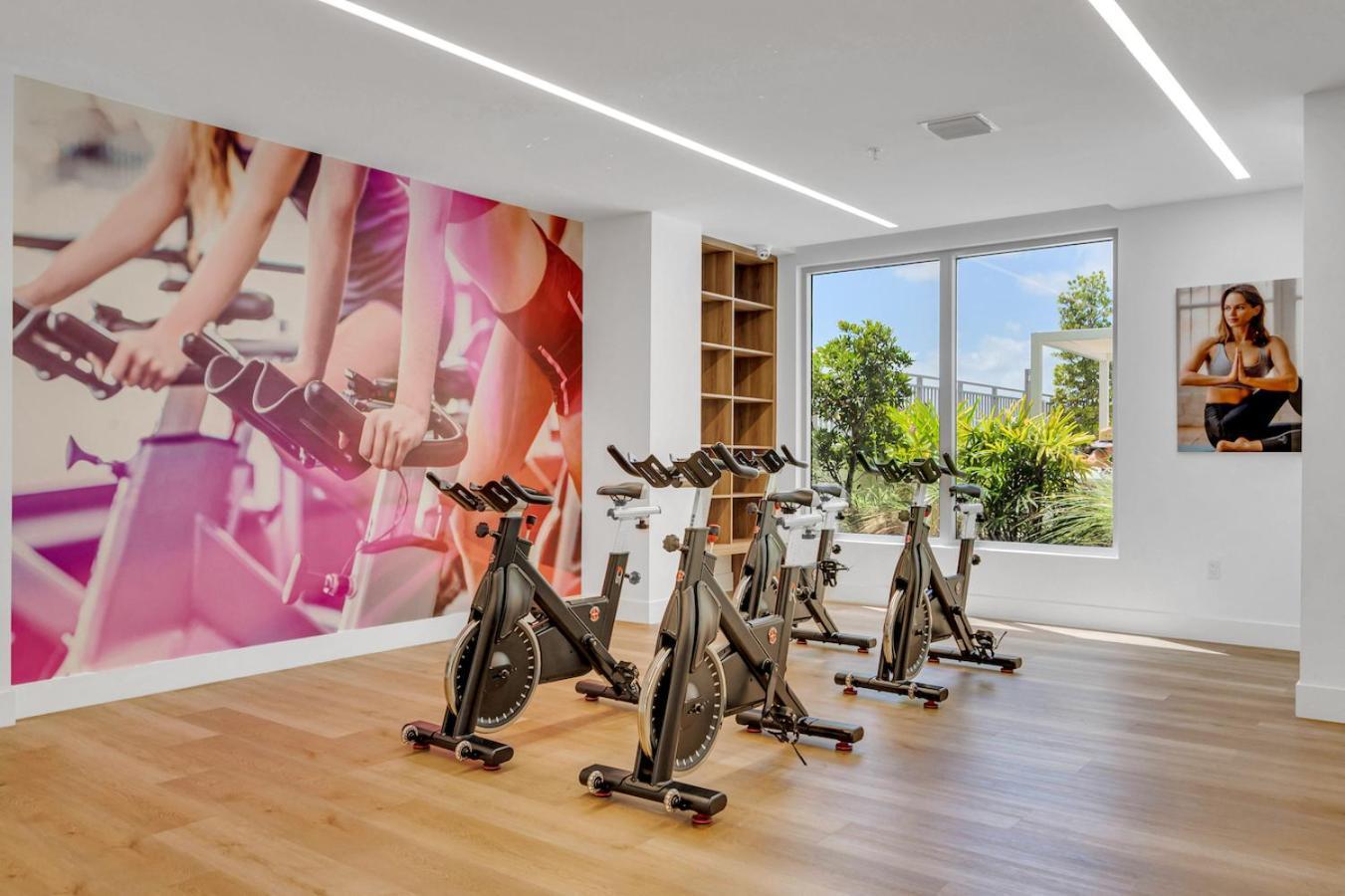 Modern Unit In The Heart Of Downtown Miami With Free Parking Apartment Exterior photo