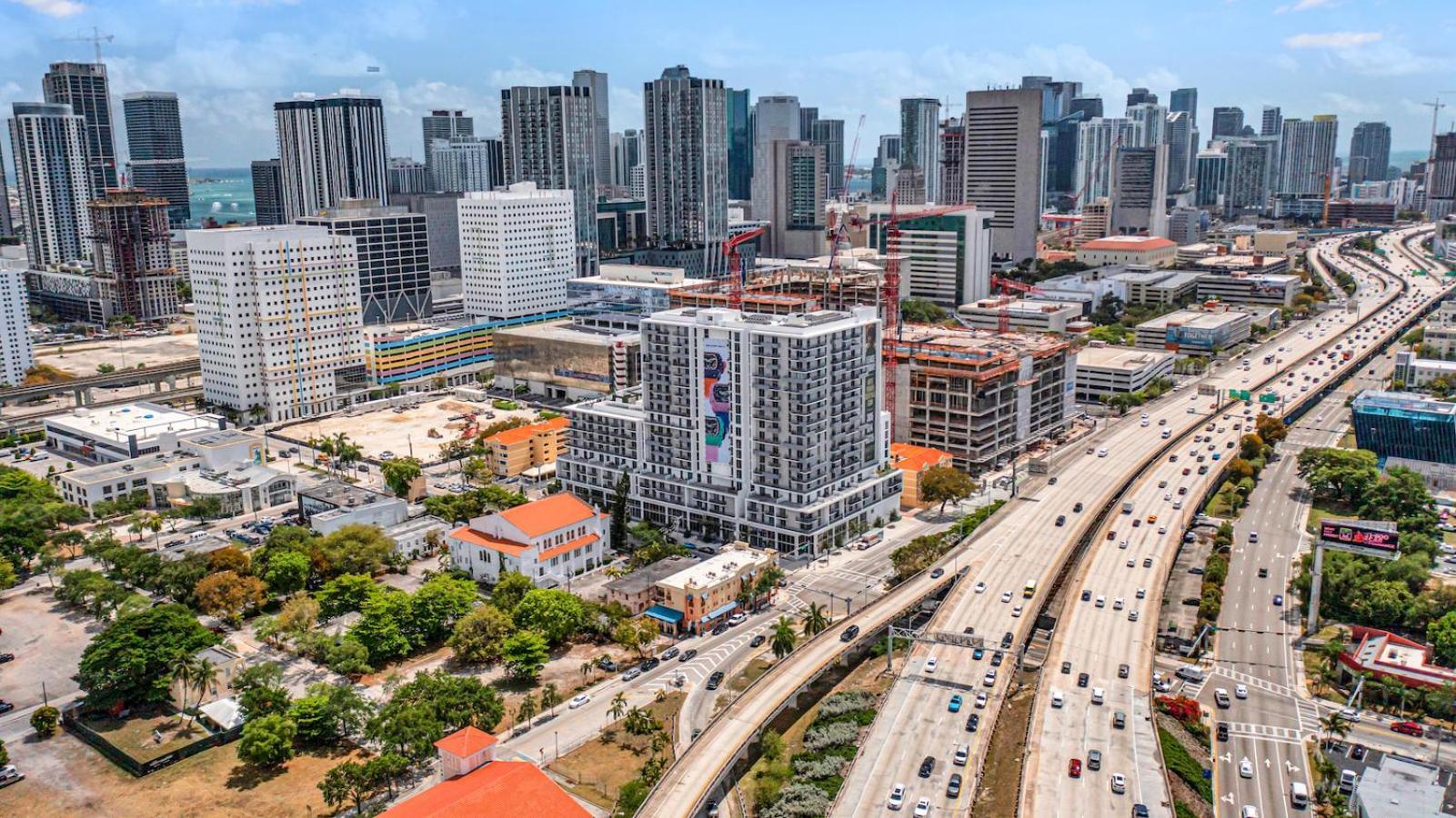 Modern Unit In The Heart Of Downtown Miami With Free Parking Apartment Exterior photo