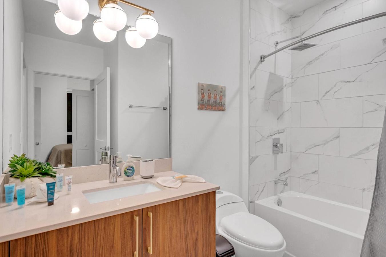 Modern Unit In The Heart Of Downtown Miami With Free Parking Apartment Exterior photo
